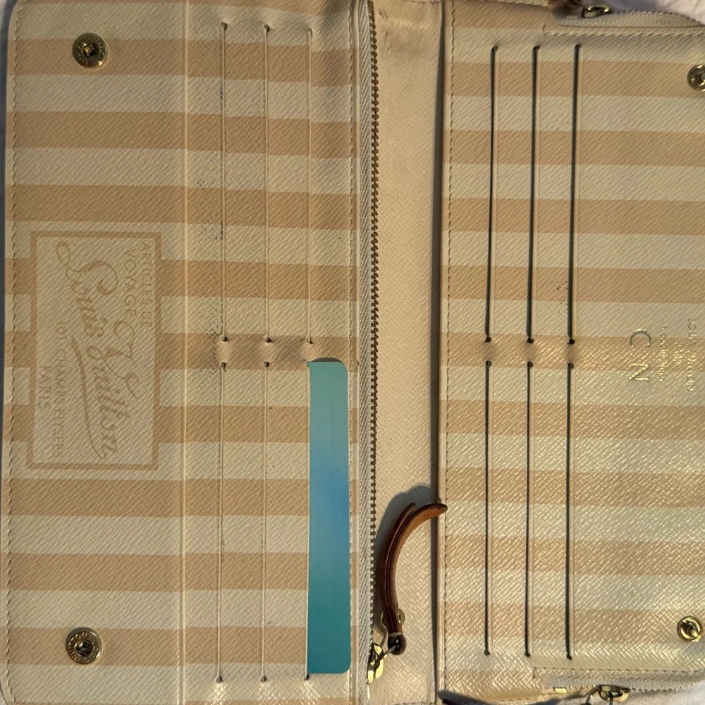 Louis Vuitton Limited Edition Zip Around Long Organizer